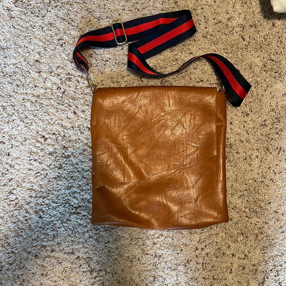 Cross body messenger bag